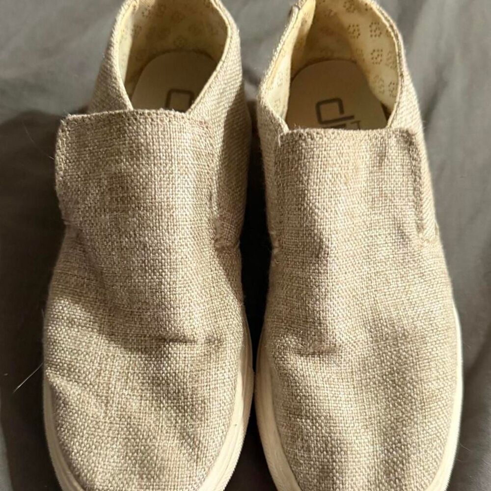 Hey-dude Women's Cream and Tan Trainers